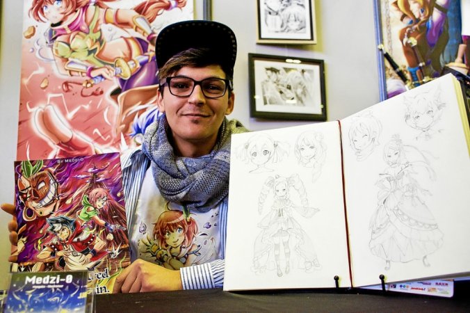Le dessinateur de mangas Medzi-o anime un atelier au lycée